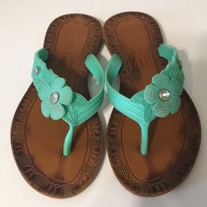 Pretty Flip Flops. Size 1 - 2